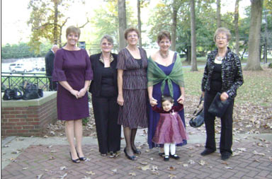 Barb, Lee, Nancy, Glo , Amber and Pat