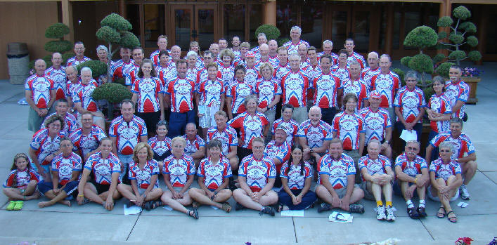 Bike America Group Picture...Where is Jean????